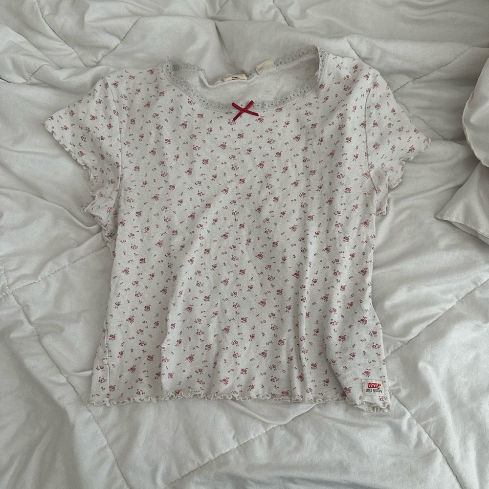 Levis Top